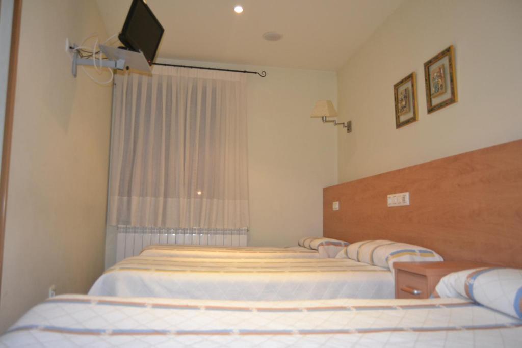 Hostal Arevacos Soria Zimmer foto